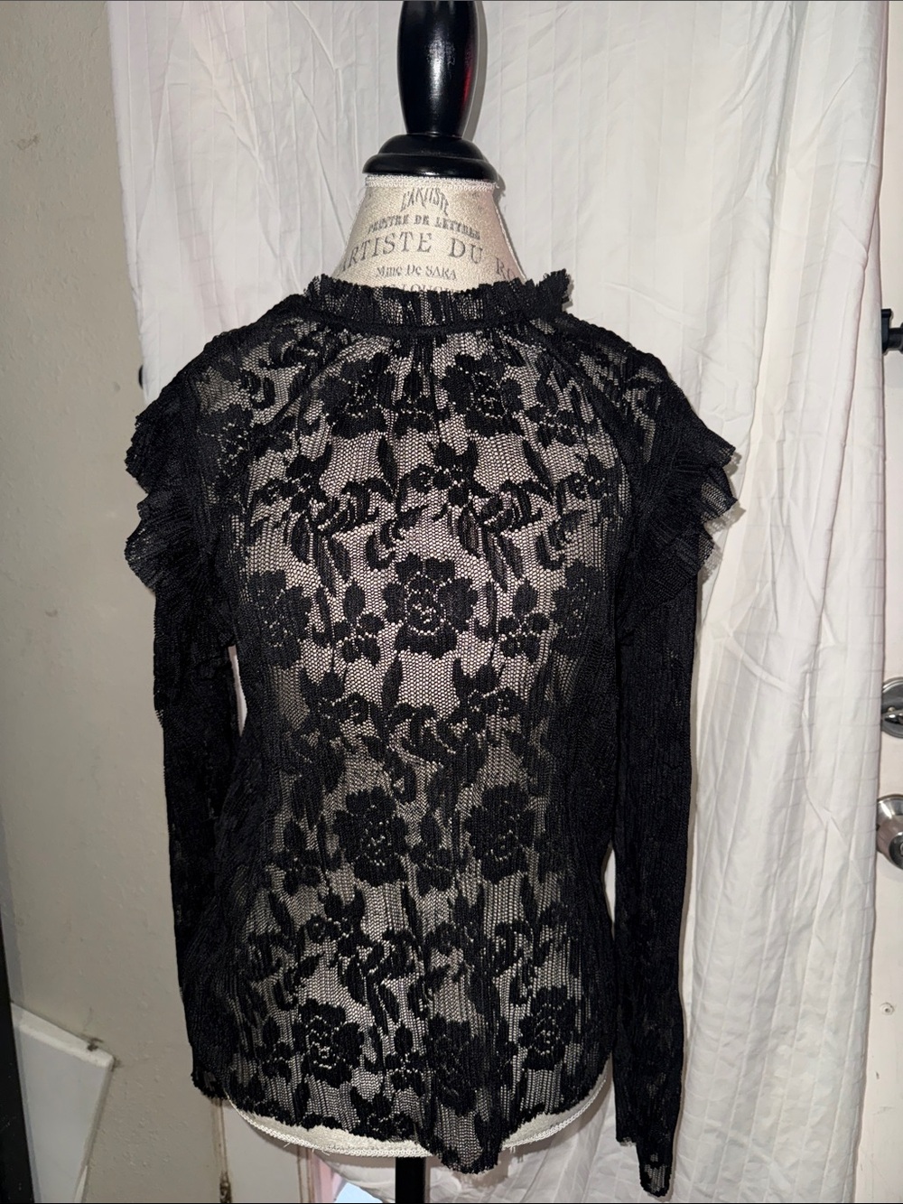 Womens blouse - Picture 1 of 3